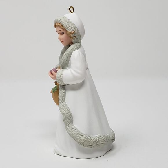 1997 Hallmark Kolyada Christmas Visitor Handcrafted Keepsake Holiday Ornament - Picture 4 of 8